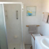 Отель Ocean view at 23 La Crete Sands Uvongo, фото 6