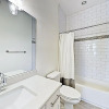 Отель New Listing! Hip 3-story In East Nashville 4 Bedroom Home, фото 9