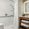 Отель DoubleTree by Hilton Greensboro Airport, фото 33