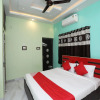 Отель OYO 41335 HR Inn, фото 1