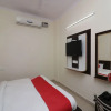 Отель OYO 14825 Hotel Siddheshwar, фото 14
