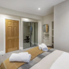 Отель Superior Stays Luxury Apartments - Bath City Centre, фото 16