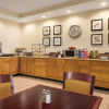 Отель Country Inn & Suites, фото 1
