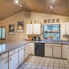 Отель Serventi 3 Bedroom Holiday Home By Tahoe Truckee, фото 10