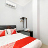Отель OYO 3160 Guesthouse Pagi Sore Syariah, фото 1