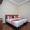Отель OYO 987 Hotel Bina Darma, фото 10