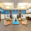 Отель Comfort Inn & Suites, фото 2