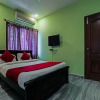 Отель OYO 17206 Maanne Hospitality Services, фото 5