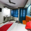 Отель OYO 15350 RnB Bhopal, фото 13