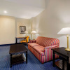 Отель La Quinta Inn & Suites by Wyndham Mt. Laurel - Philadelphia, фото 13
