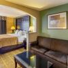 Отель Quality Suites Sherman, фото 5