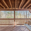 Отель Wildberry Retreat 1 Bedroom Cabin by RedAwning, фото 7