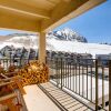 Отель 2BR View of Mt. Crested Butte and Lift - No Cleaning Fee! by RedAwning, фото 4