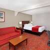 Отель Ramada by Wyndham Bowling Green, фото 6