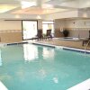 Отель Hampton Inn & Suites Plattsburgh, фото 17
