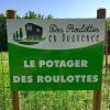 Отель Des Roulottes en Provence в Барбентане