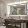 Отель DoubleTree by Hilton Hotel Istanbul - Sirkeci, фото 12
