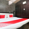 Отель OYO 26902 Hotel Aryan Plaza, фото 23