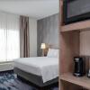 Отель Fairfield Inn & Suites by Marriott Charlotte Pineville, фото 5