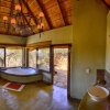 Отель Motswiri Private Safari Lodge, фото 6