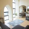 Отель Central Penthouse in Converted Church - Free parking - Free WiFi, фото 3