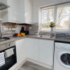 Отель Srk Serviced Accommodation, 2 Bedroom Private Apartment, Business, Leisure, Contractors, фото 4