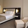 Отель Doubletree by Hilton Houston Hobby Airport, фото 2