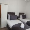 Отель Beautiful 2-bed Apartment in Poulton-le-fylde, фото 2