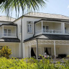 Отель This Beautifully Decorated 3 Bedroom 3 Bathroom Duplex Villa в Сен-Томасе