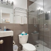 Отель Chic Premium Studio Apartment (G) - Includes Weekly Cleanings w/ Linen Change, фото 12