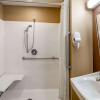 Отель Microtel Inn & Suites by Wyndham Columbia/At Fort Jackson, фото 7