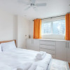 Отель Gorgeous 2 Bed, with Balcony, Battersea, фото 6