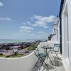 Отель Exquisite Apartment in Bexhill Kent With Balcony, фото 12