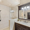 Отель Luxury beachfront unit in Flamingo right in front of the waves, фото 11