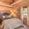 Отель 'serenity Woods' Cabin w/ Hot Tub & Fire Pit, фото 7