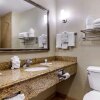 Отель Comfort Suites Near Texas A&M University - Corpus Christi, фото 10
