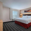 Отель TownePlace Suites Fayetteville Cross Creek, фото 4