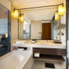 Отель Doubletree By Hilton Ningbo Beilun, фото 6