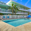 Отель Tropic Terrace #16 - Beachfront Rental Studio Bedroom Home by Redawning, фото 15