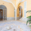 Отель Cozy 2BD Duplex with Private Patio. Plaza Nueva II Sevilla, фото 2