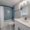 Отель The Beach House Motel & Suites, фото 9