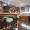 Отель RedDoorz Plus near Pondok Indah Mall, фото 14