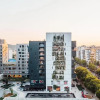 Отель Top floor 1-Bedroom Condo at Square21, фото 2