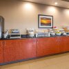 Отель Comfort Suites, фото 10