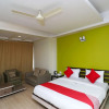 Отель OYO 30421 Indelible Dilli, фото 6