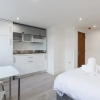 Отель Modern Studio Flat in Camberwell, фото 5