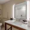Отель Hawthorn Suites by Wyndham Fargo, фото 4