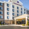 Отель Fairfield Inn & Suites by Marriott Greensboro Coliseum Area в Гринсборо