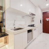 Отель Scenic And Restful Studio Sky House Bsd Apartment, фото 6