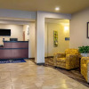 Отель Cobblestone Hotel & Suites - Hutchinson, фото 2